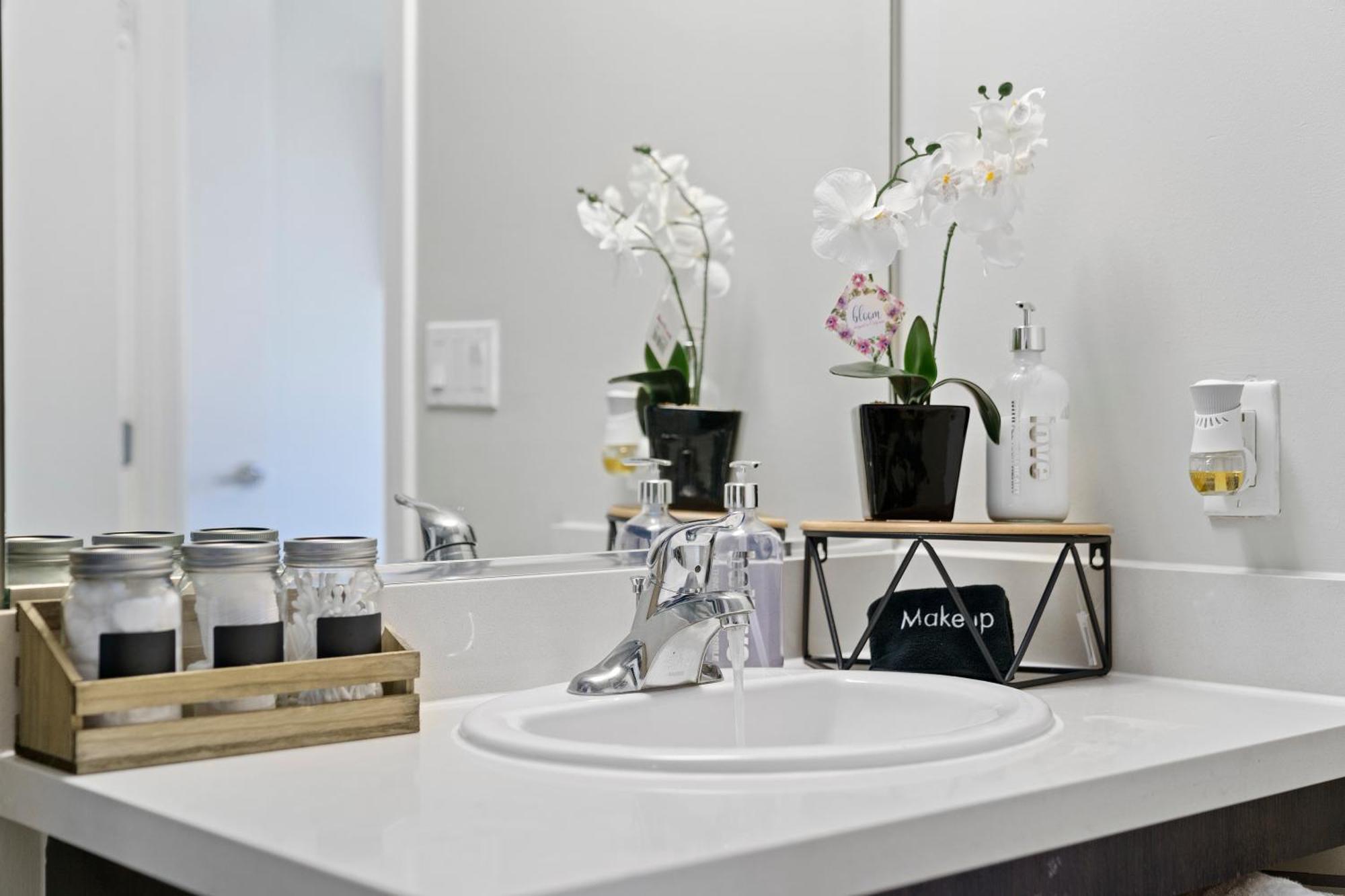 Apartament Dtla Escape Skyline Views With Luxury Amenities Los Angeles Zewnętrze zdjęcie