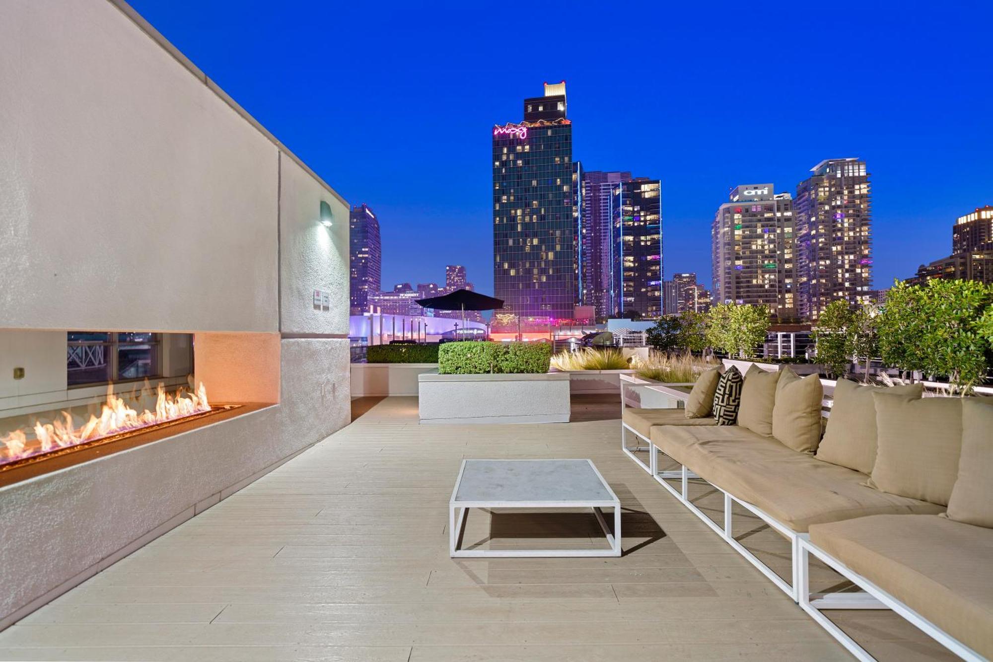 Apartament Dtla Escape Skyline Views With Luxury Amenities Los Angeles Zewnętrze zdjęcie